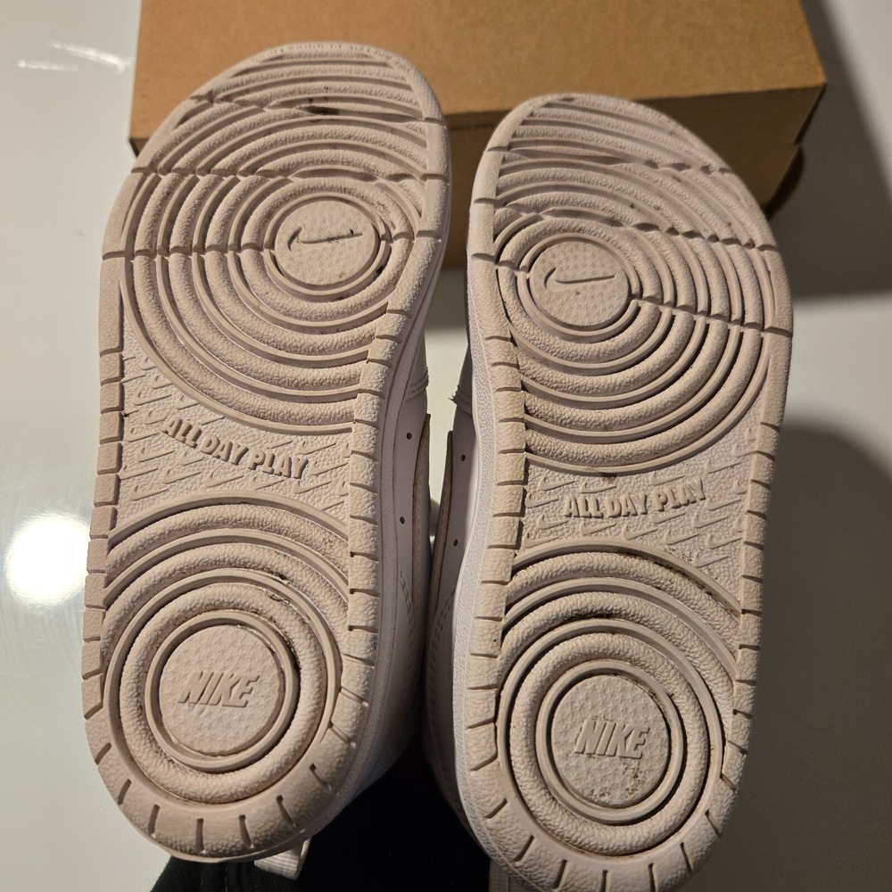 Nike Court Borough Mid 2 "White", Size US‎ 13 C Unisex Boys Girls - Picture 6 of 7